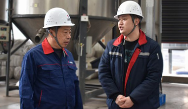 胡建平：守着机器，心里最踏实